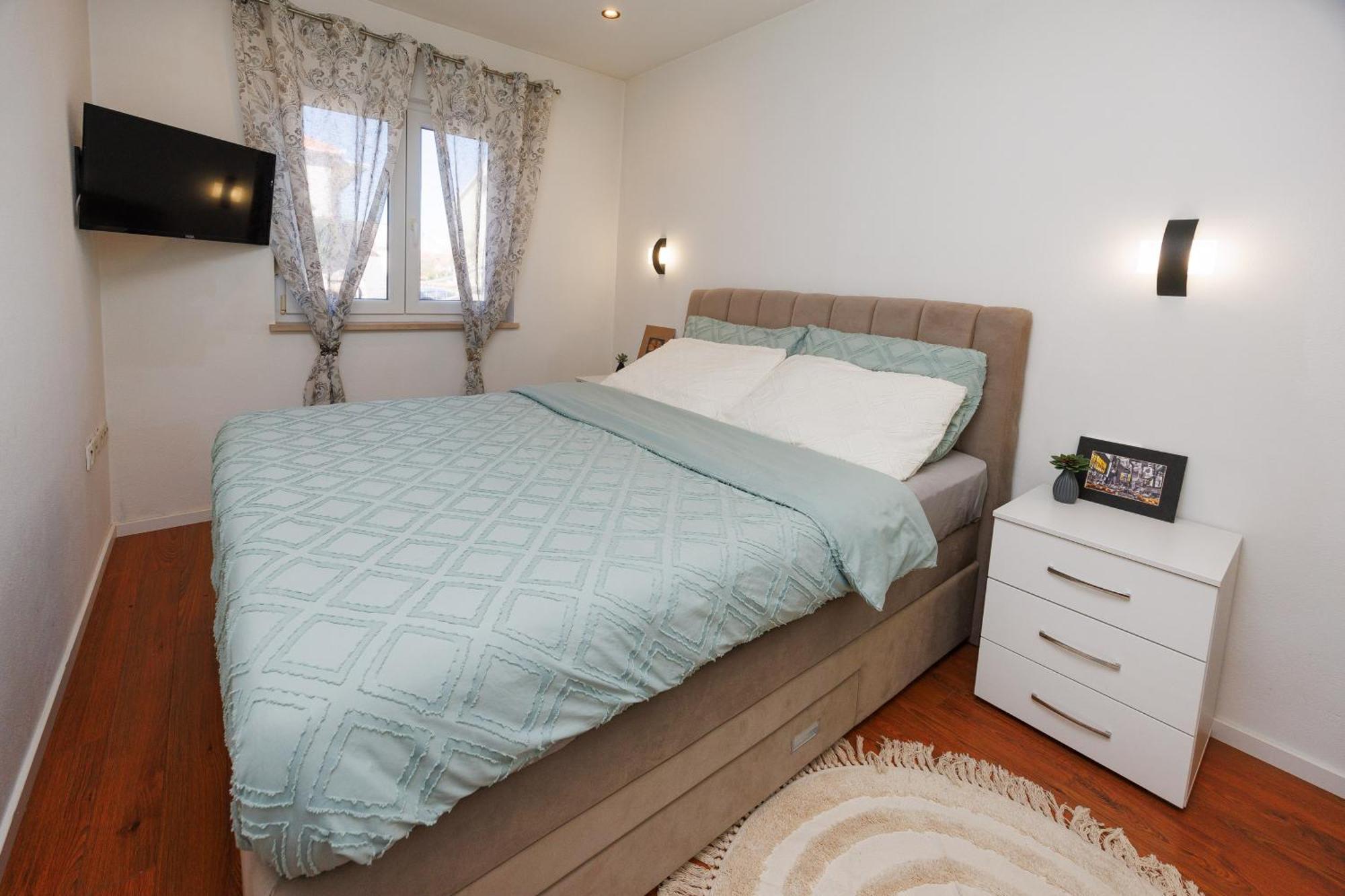Apartment Nikoleto Zara Esterno foto