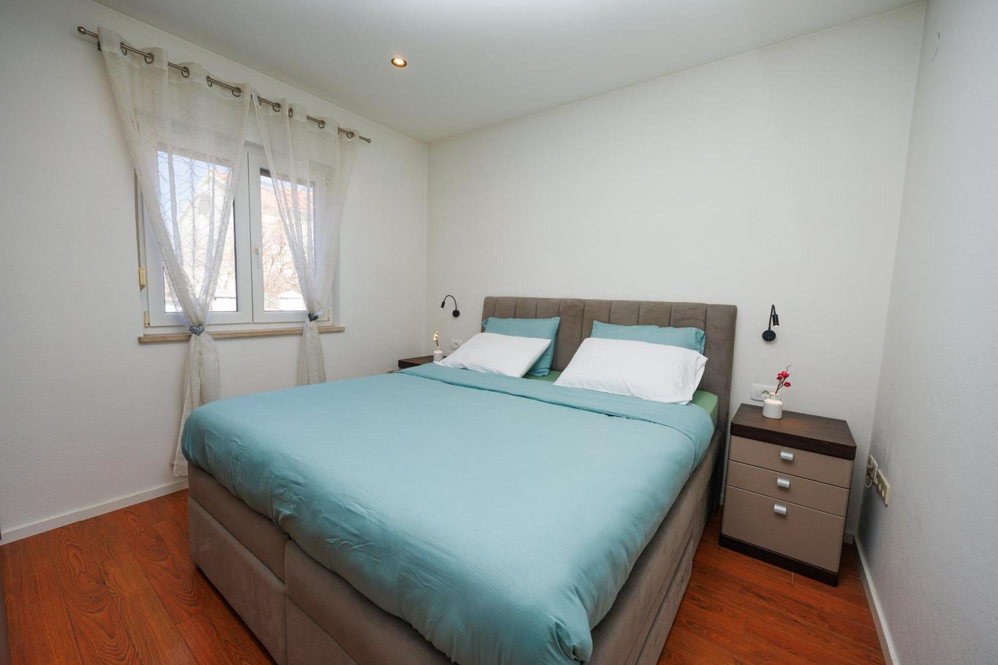Apartment Nikoleto Zara Esterno foto